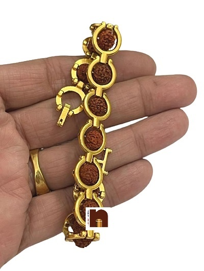 Rudraksha Bracelet with Golden Cap-sonthuy.vn
