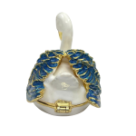 compressed bejewelled swan 3br
