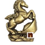 feng shui horse with fly 3