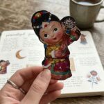 Magnetic Sticker in MDF Wood, Traditional Doll Design for Fridge and Home Decoration (9.5 x 5 cm)(D-4)