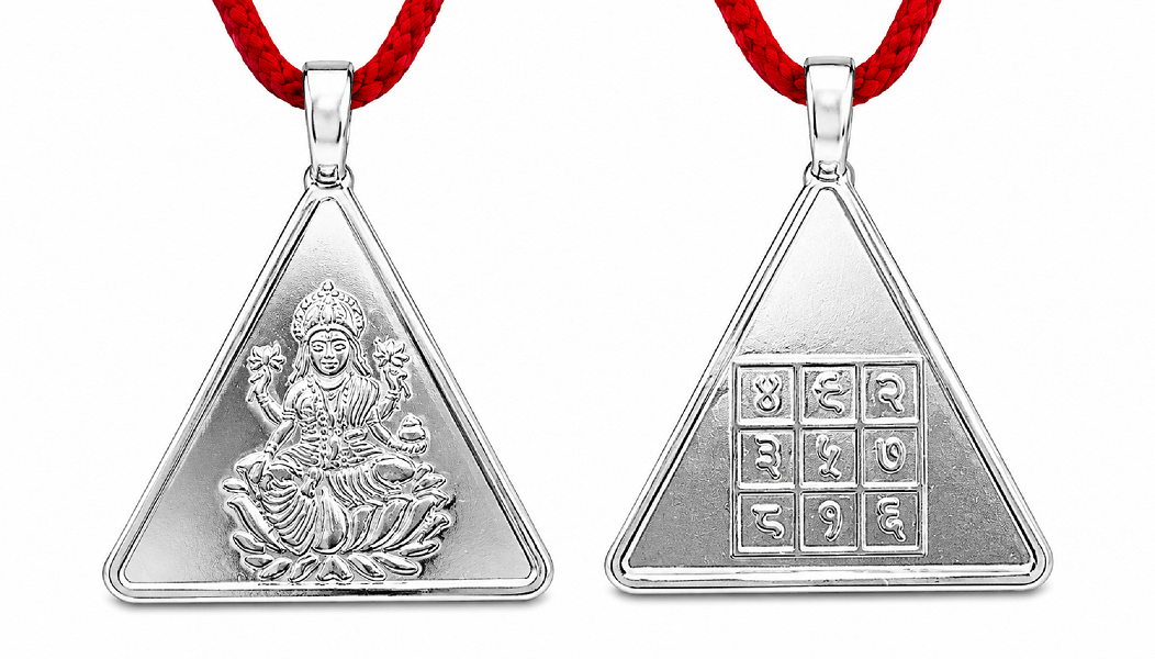silver laxmi pyra pendant 6 silver laxmi pyra pendant 6